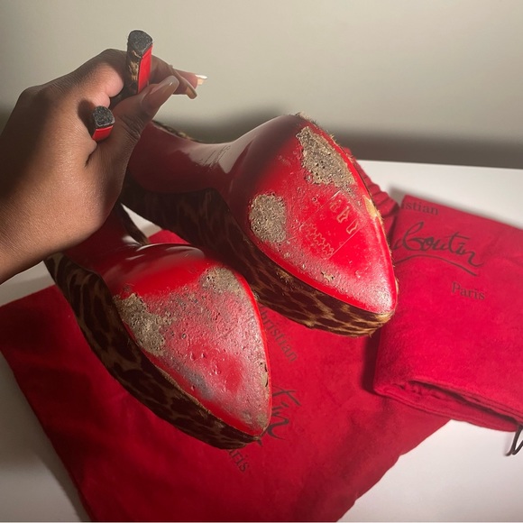 Christian Louboutin Cheetah Platform heel - Picture 5 of 5